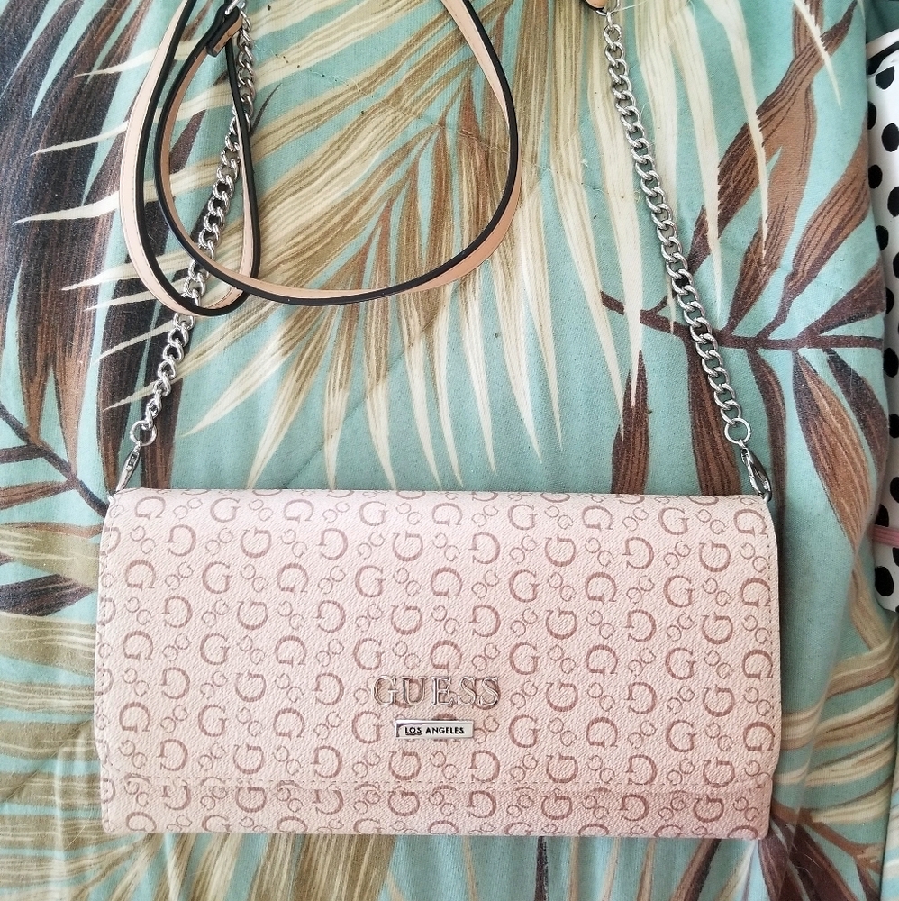 Guess Purse/Wallet in Beige